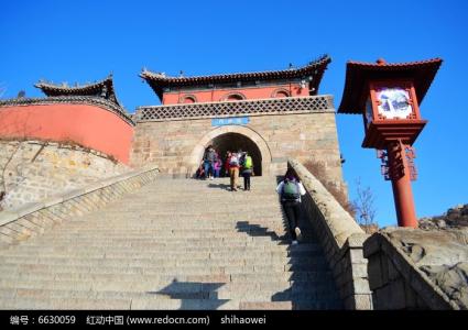 泰山旅游景点介绍 泰山岱庙的景点介绍，去泰山岱庙怎么坐车