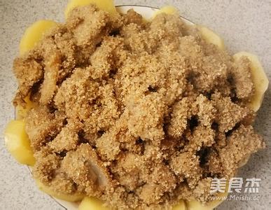 粉蒸肉的家常做法 竹叶粉蒸肉的家常做法