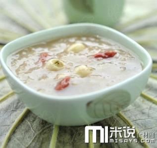 女性补肾食疗方 防燥不腻助睡眠美味莲子食疗方