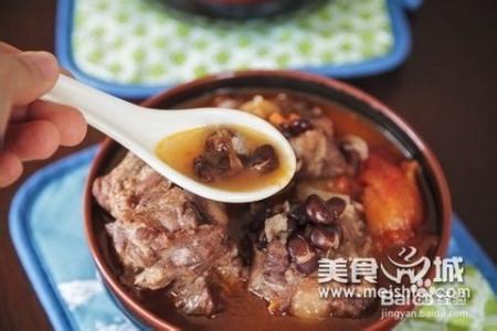 男人吃黑豆补肾吗 男人补肾吃黑豆鲤鱼汤