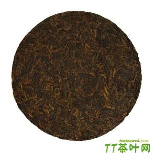 黑茶砖怎么弄开视频 黑茶茶饼怎么弄开