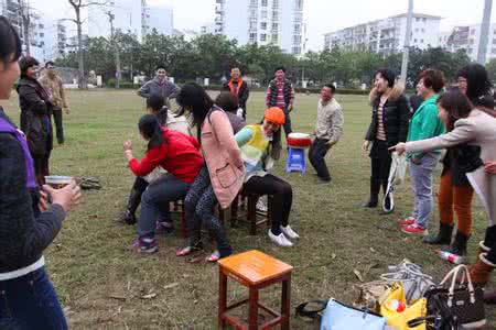 2014年三八妇女节口号 2014年三八妇女节活动总结