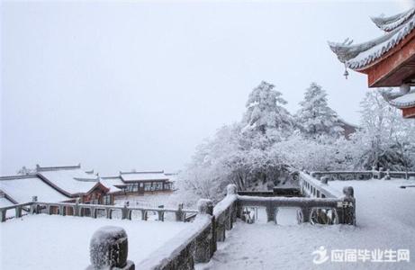 描写雪景的优美句子 描写冬天雪景的优美句子