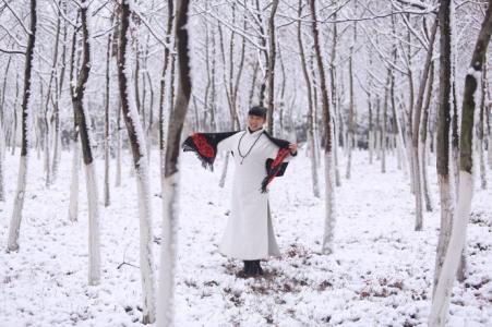 约见男法师等你归来 听雪，等你共一场禅茶之约