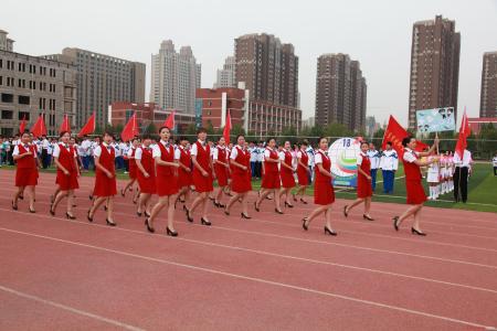 学校运动会闭幕词 初中学校秋季运动会闭幕词