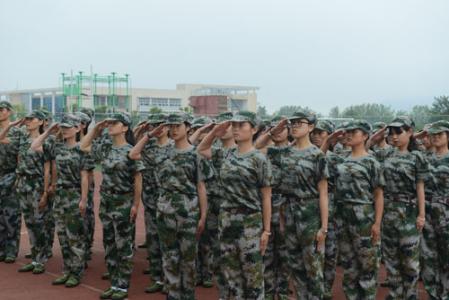 高一新生军训总结 大学新生军训总结