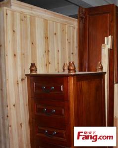 实木油漆厂家dfenex 实木浴柜油漆流程是什么?实木浴柜安装的注意事项是