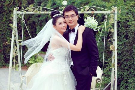 上传婚纱照的心情短语 婚纱照的说说短语