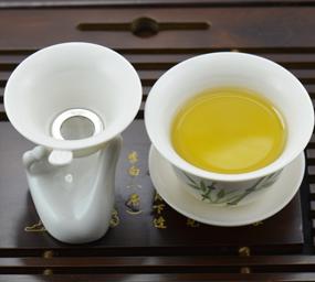 马大帅关婷娜倒茶视频 茶道倒茶_茶道倒茶技巧