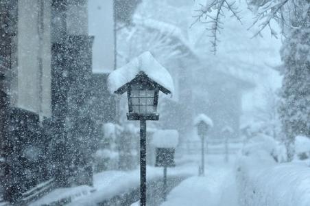 关于下雪的图片大全 下雪的说说和图片大全_关于下雪的说说带图片