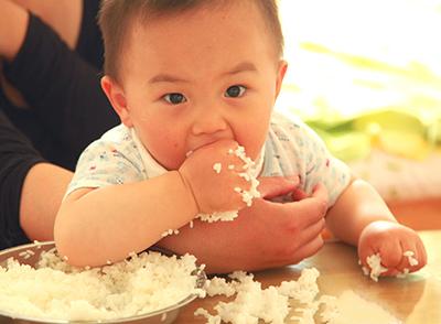 孩子缺铁还是缺钙缺锌，一分钟就能看出来，为孩子收藏！